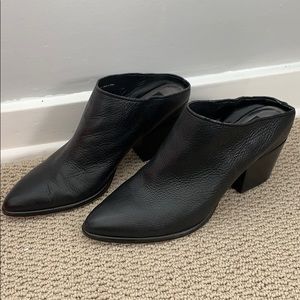 Dolce Vita Black Leather Heeled Mules